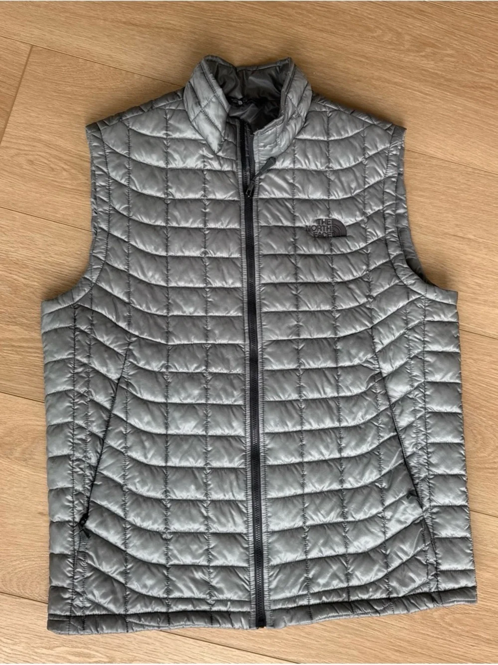 The North Face Men’s Silver Quilted Packable Vest